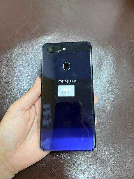 OPPO R15X：一款集时尚与科技于一身的智能手机